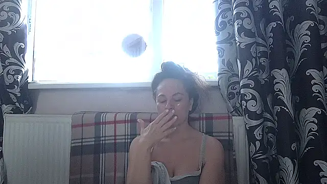 LindaStarS online show from 7, 4, 2026