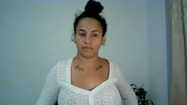 Snapshot of isa_bellaxx chatting on 24, 2, 2026 isa bellaxx online show from 24, 2, 2026