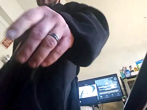 UncutHammer69 online show from 5, 1, 2026