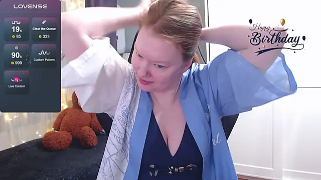 Lady Inari online show from 1, 2, 2025