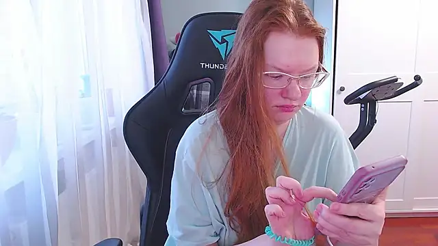 Lady Inari online show from 12, 11, 2025