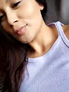 kinky milaxh online show from 21, 1, 2025