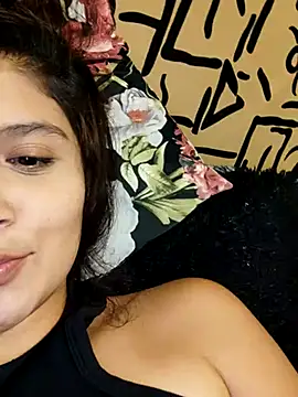 kinky milaxh online show from 26, 2, 2025