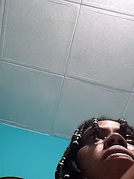 HONEYSWEETS LIVE online show from 6, 11, 2025