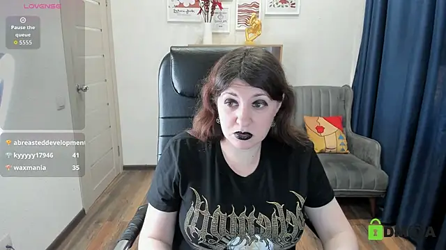 Snapshot of Black_Black_Rose chatting on 16, 7, 2026 Black Black Rose online show from 16, 7, 2026