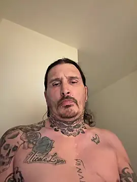 tazzfazz online show from 10, 4, 2026