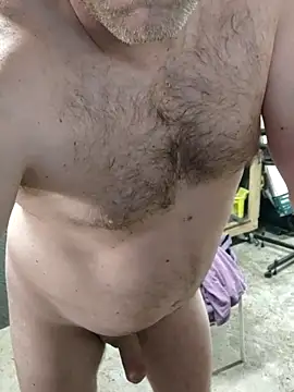 Snapshot of IronedTitan chatting on 20, 10, 2025 IronedTitan online show from 20, 10, 2025