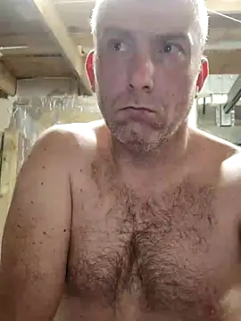 Snapshot of IronedTitan chatting on 28, 11, 2025 IronedTitan online show from 28, 11, 2025