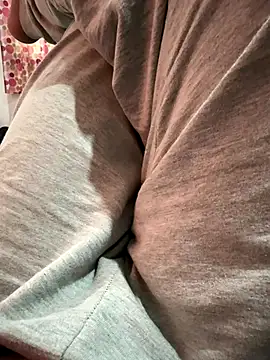 Snapshot of Randy642001 chatting on 8, 11, 2025 Randy642001 online show from 8, 11, 2025