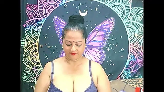 Snapshot of matureindian chatting on 3, 3, 2025 matureindian online show from 3, 3, 2025