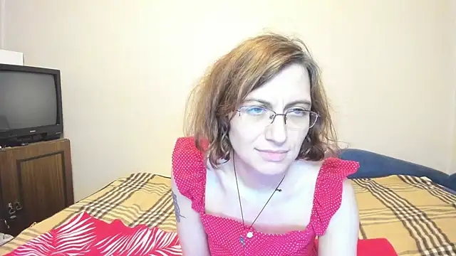 MarilynDream online show from 4, 2, 2025