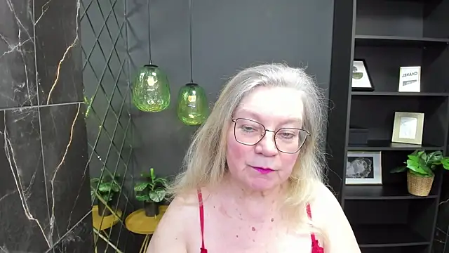 Snapshot of NataliMellow chatting on 8, 3, 2025 NataliMellow online show from 8, 3, 2025