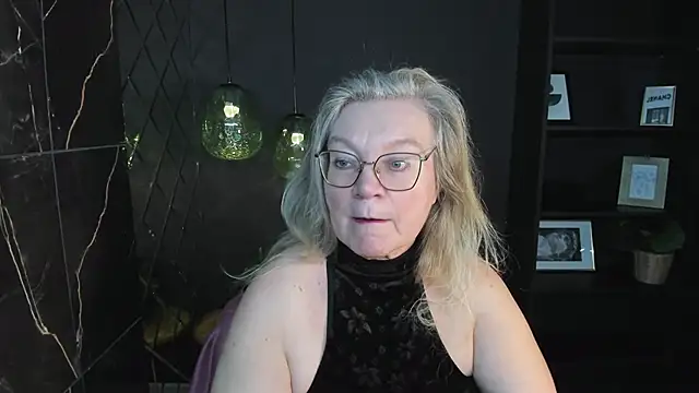 NataliMellow online show from 4, 12, 2025