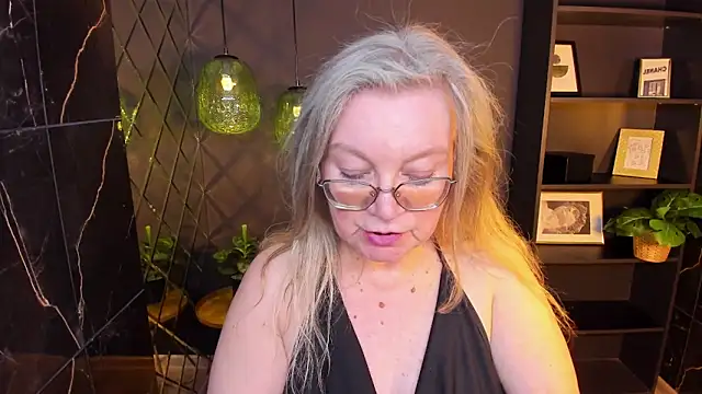 NataliMellow online show from 18, 4, 2026