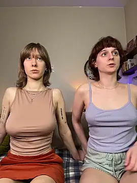 Snapshot of Jitoon_Exe chatting on 1, 2, 2026 Jitoon Exe online show from 1, 2, 2026