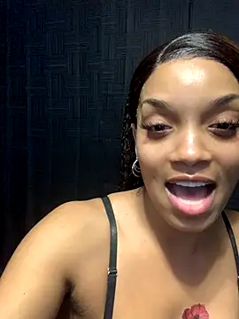 Rakiyahcharms online show from 30, 10, 2025