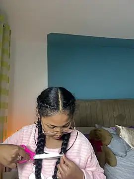 Snapshot of naya86 chatting on 10, 6, 2026 naya86 online show from 10, 6, 2026