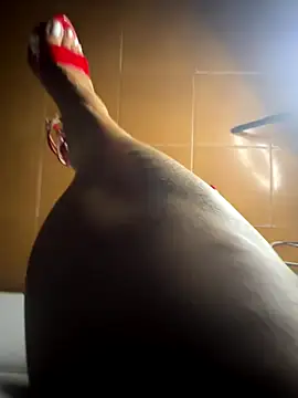 Wet-Pussycat online show from 8, 10, 2025