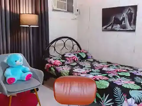 Snapshot of CumEaterLima chatting on 16, 9, 2025 CumEaterLima online show from 16, 9, 2025