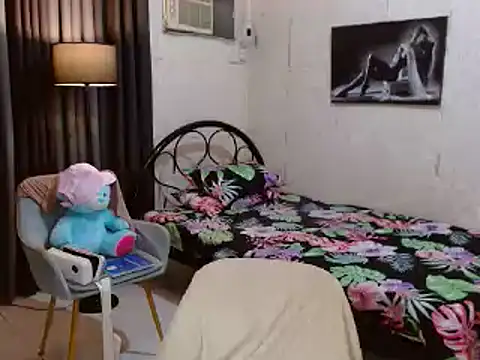 Snapshot of CumEaterLima chatting on 16, 11, 2025 CumEaterLima online show from 16, 11, 2025