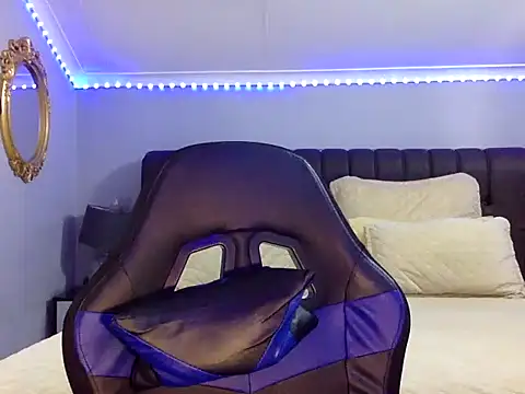 BOOTYBANGER24xx online show from 9, 10, 2025