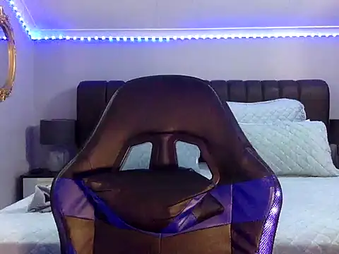 BOOTYBANGER24xx online show from 24, 10, 2025