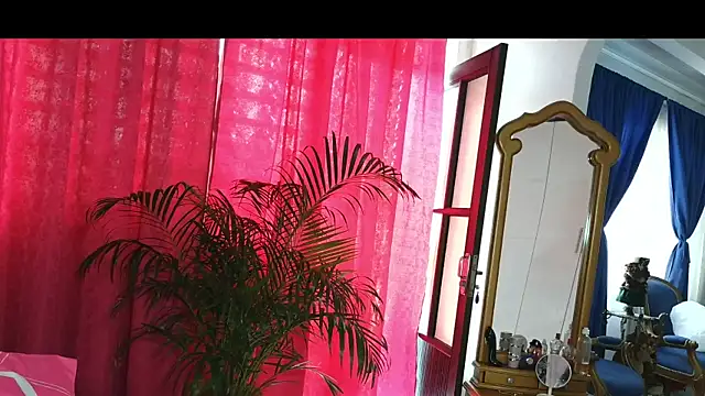 Snapshot of big_boobsmature chatting on 18, 12, 2025 big boobsmature online show from 18, 12, 2025