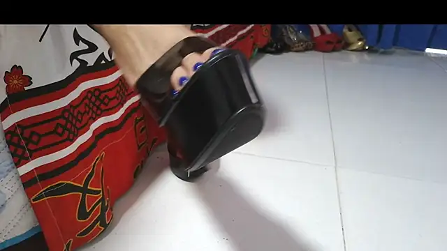 big boobsmature online show from 13, 4, 2026