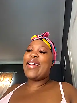 SWEETDOLLY29XX online show from 29, 6, 2026