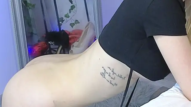 JuliaJuliette online show from 26, 2, 2025