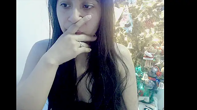 Snapshot of lizztaylor535 chatting on 20, 12, 2024 lizztaylor535 online show from 20, 12, 2024