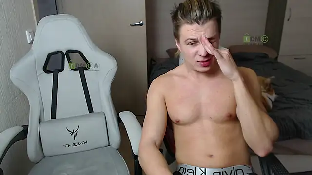 Snapshot of Sunny-Girl1 chatting on 2, 3, 2025 Sunny-Girl1 online show from 2, 3, 2025