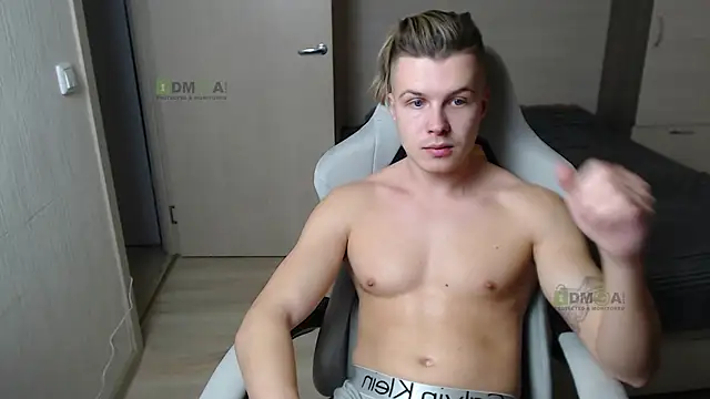 Snapshot of Sunny-Girl1 chatting on 15, 3, 2025 Sunny-Girl1 online show from 15, 3, 2025