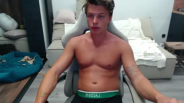 Snapshot of Sunny-Girl1 chatting on 21, 9, 2025 Sunny-Girl1 online show from 21, 9, 2025