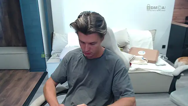 Snapshot of Sunny-Girl1 chatting on 2, 10, 2025 Sunny-Girl1 online show from 2, 10, 2025