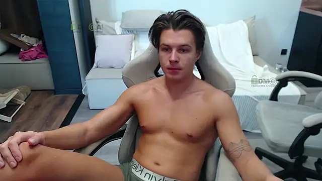 Snapshot of Sunny-Girl1 chatting on 12, 10, 2025 Sunny-Girl1 online show from 12, 10, 2025