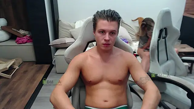 Snapshot of Sunny-Girl1 chatting on 17, 10, 2025 Sunny-Girl1 online show from 17, 10, 2025