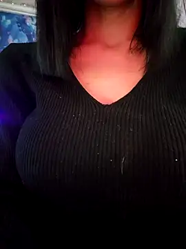 Snapshot of misscectito13 chatting on 18, 10, 2025 misscectito13 online show from 18, 10, 2025