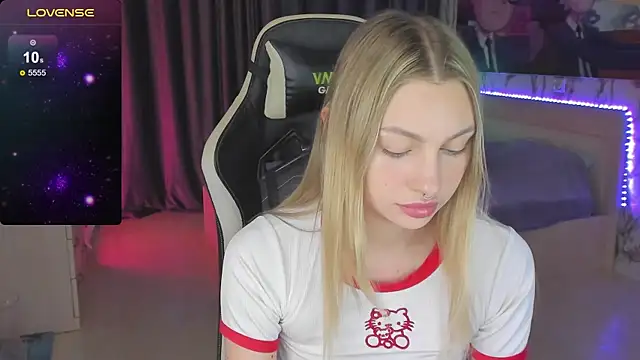 BiMolly online show from 12, 12, 2024