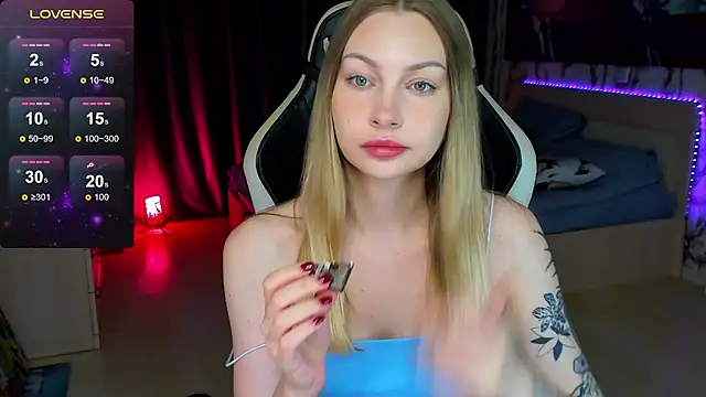 BiMolly online show from 8, 10, 2025