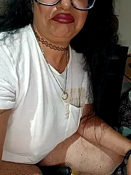 Snapshot of PichyPrettyPussy chatting on 24, 10, 2025 PichyPrettyPussy online show from 24, 10, 2025