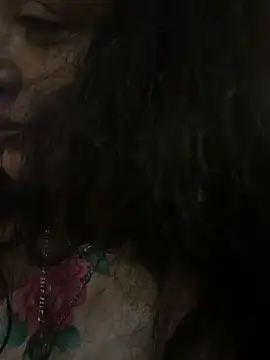 Snapshot of PichyPrettyPussy chatting on 21, 11, 2025 PichyPrettyPussy online show from 21, 11, 2025