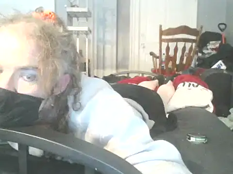 Snapshot of Valarie83 chatting on 25, 1, 2025 Valarie83 online show from 25, 1, 2025