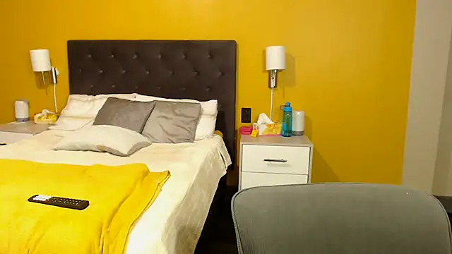 zandile online show from 24, 3, 2026