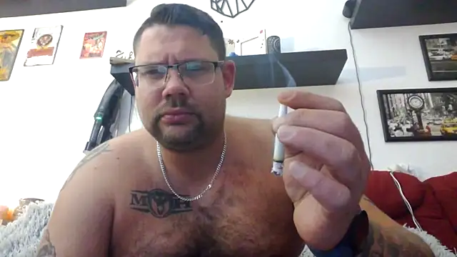 Snapshot of sexykevin17cm chatting on 10, 4, 2026 sexykevin17cm online show from 10, 4, 2026