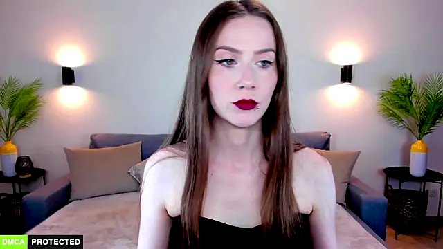 TheWoman   online show from 10, 7, 2026