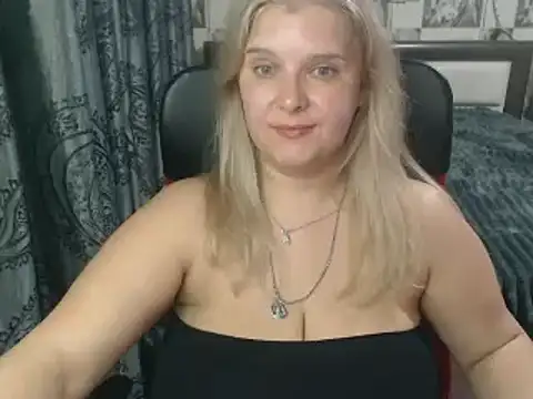 Snapshot of Boolochka chatting on 9, 3, 2025 Boolochka online show from 9, 3, 2025