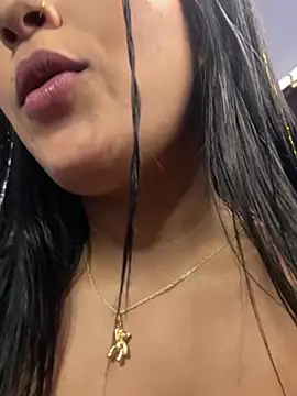 Shantal Lovee online show from 27, 2, 2025