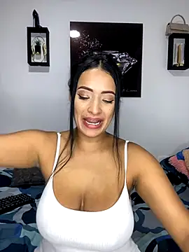 Shantal Lovee online show from 14, 10, 2025