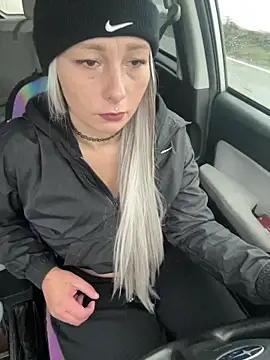 Babii Nova online show from 26, 11, 2025